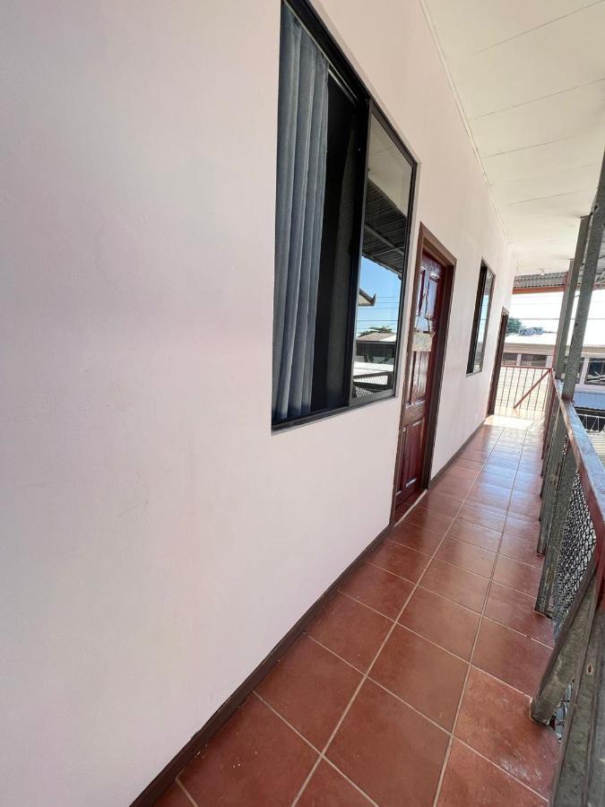 Mochis Apartment Quepos Room photo