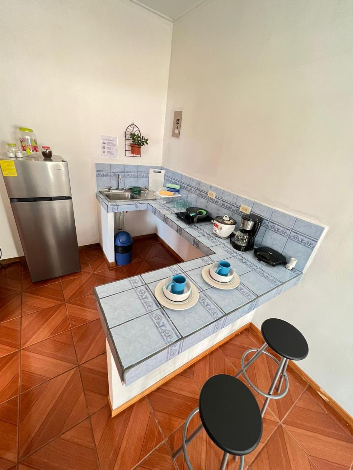 Mochis Apartment Quepos Exterior photo