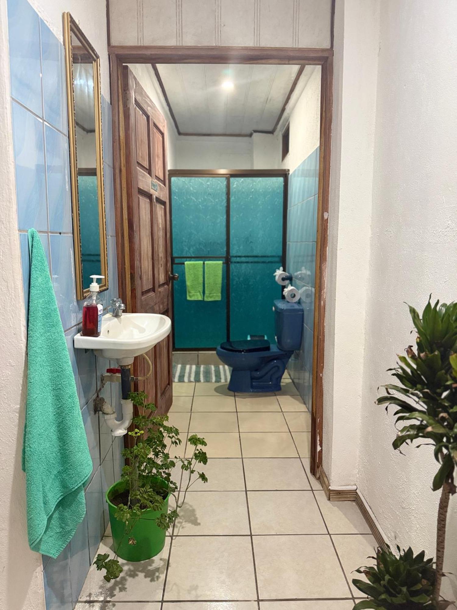 Mochis Apartment Quepos Exterior photo